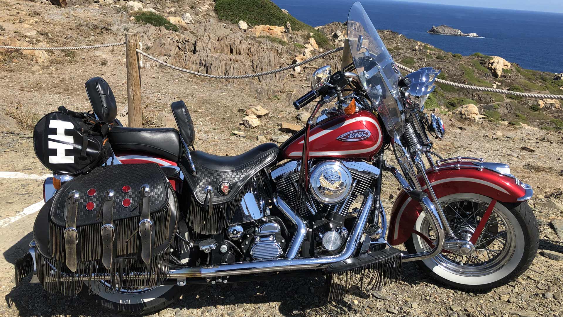 Old Boy 1999 rouge / perle