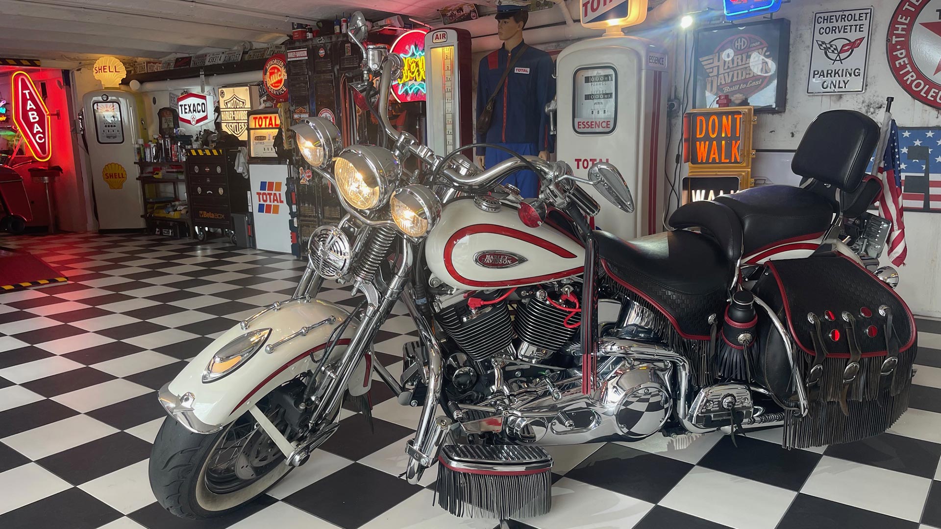 Old Boy 1997 blanc / rouge