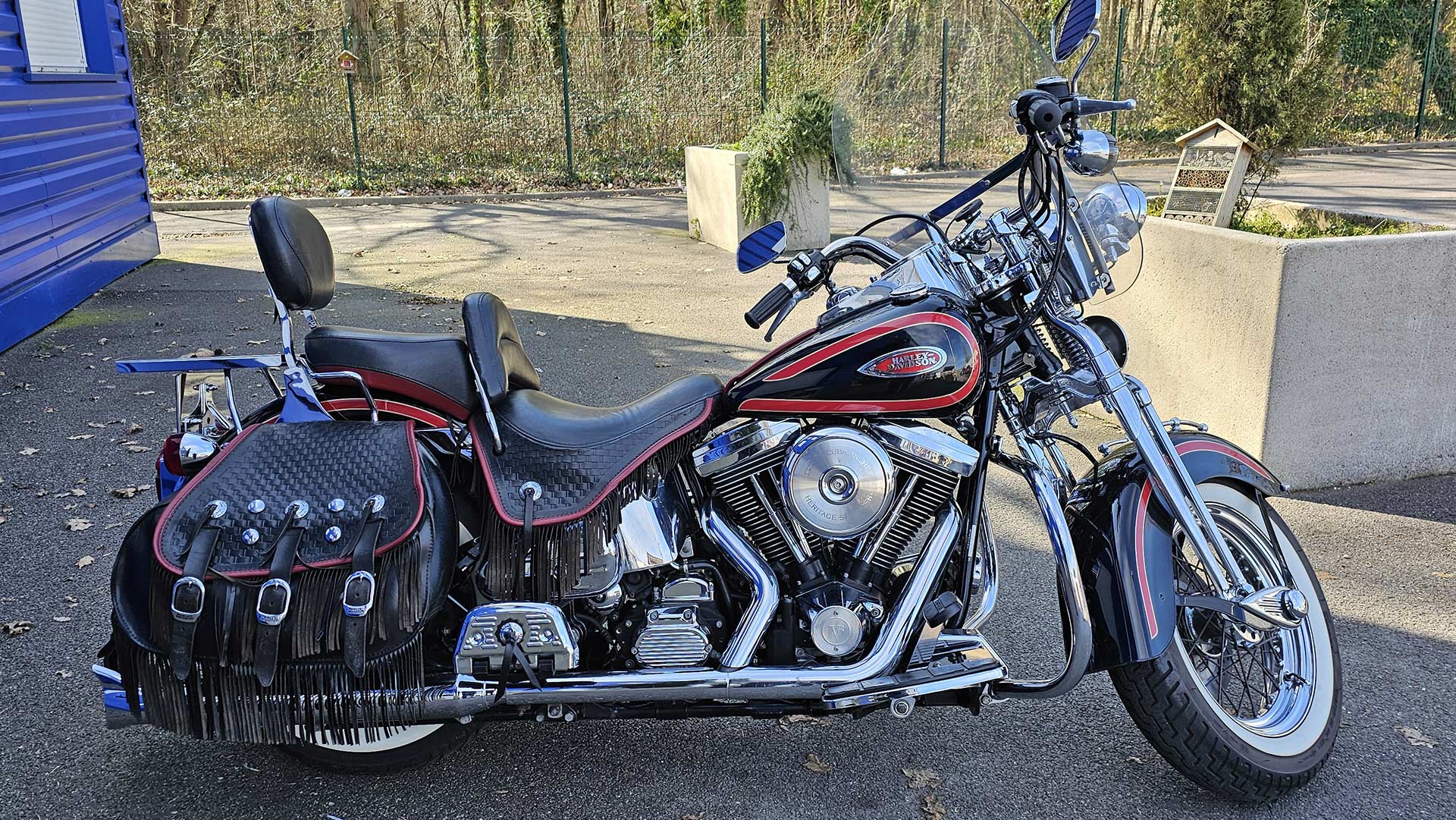 Old Boy 1998 noir/rouge